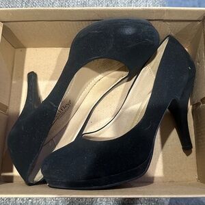 Black heels
